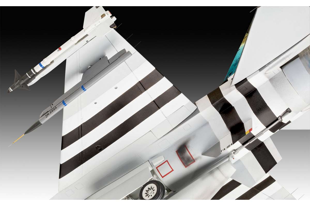 50th Anniversary F-16 Falcon 1:32