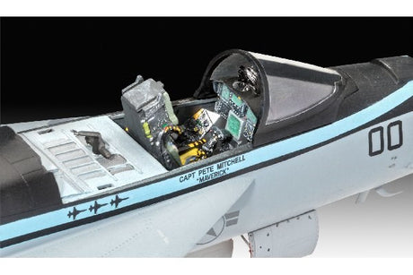 1:48 F/A-18E Super Hornet \'Top Gun\'