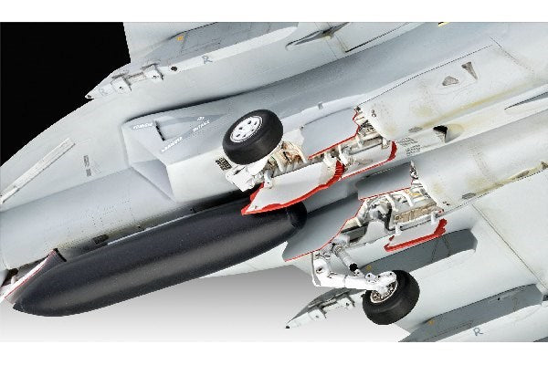 1:48 F/A-18E Super Hornet \'Top Gun\'