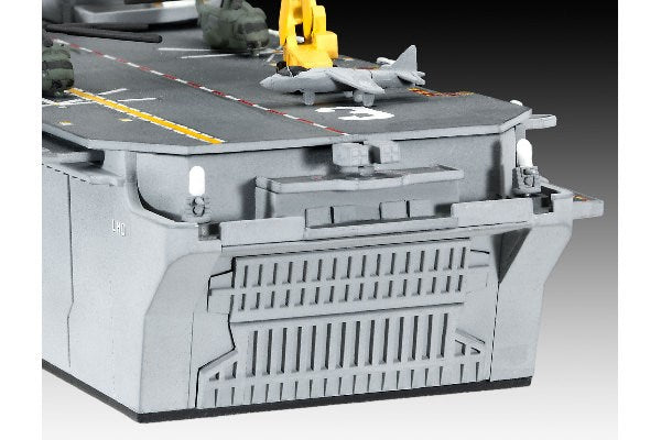 Assault Carrier USS WASP CLASS