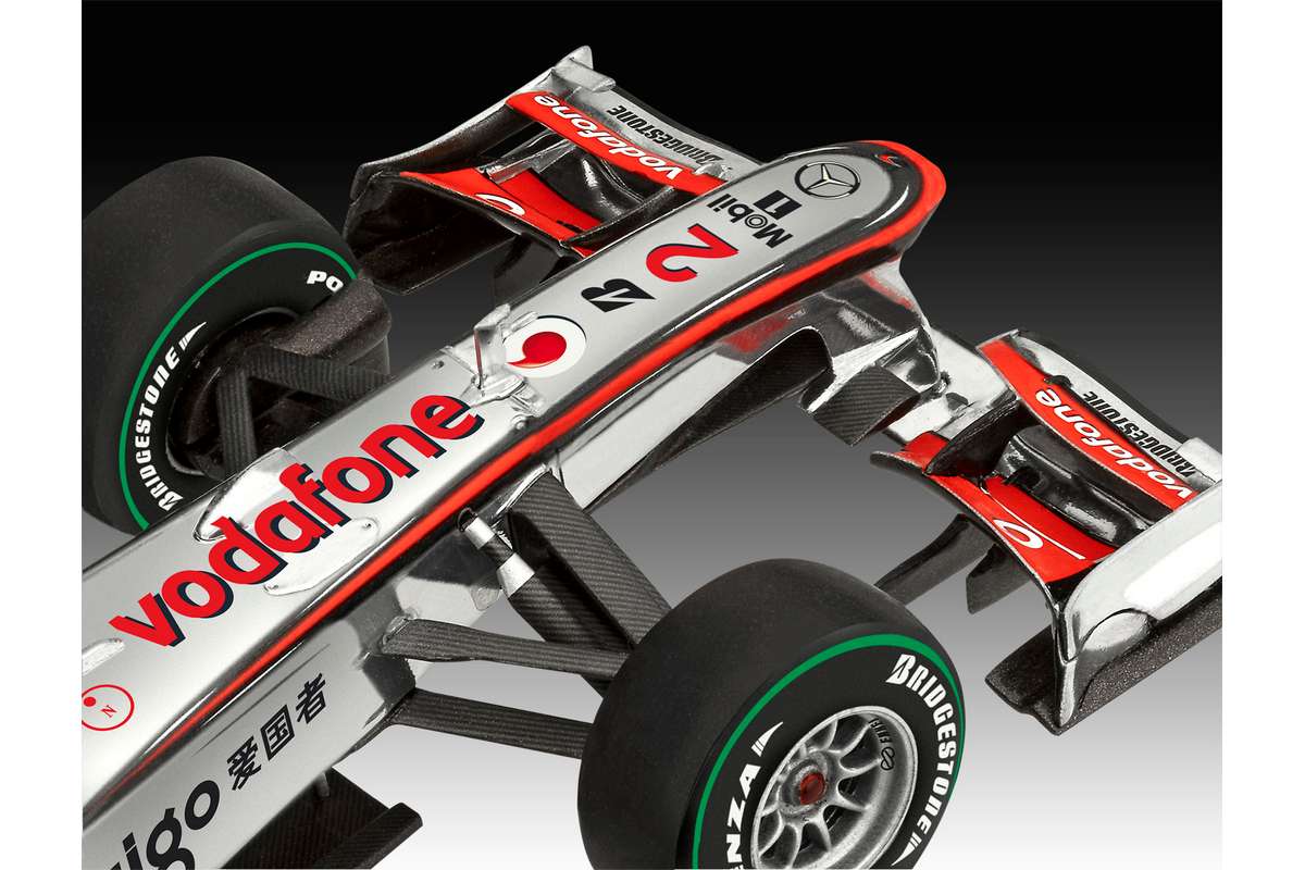 Vodafone McLaren Mercedes MP4-25 L. Hamilton 1:24