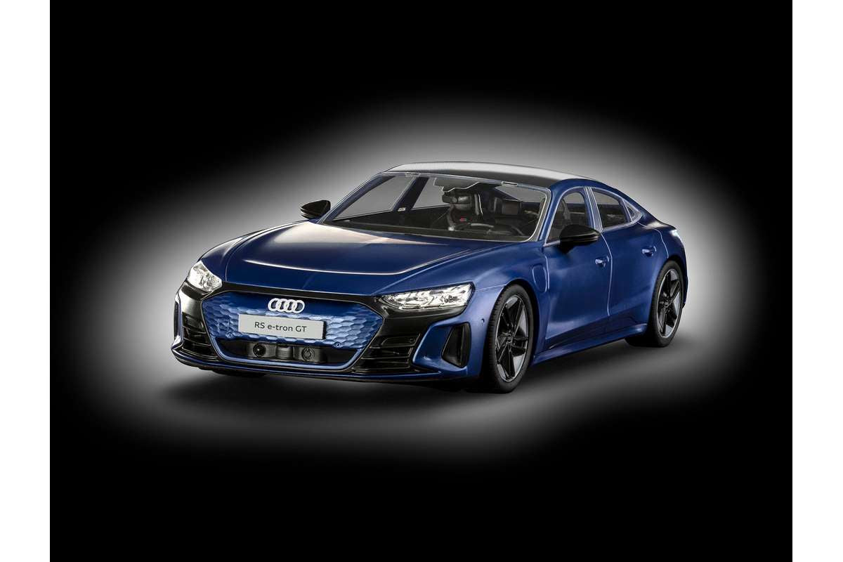 Audi e-tron GT 1:24 click system