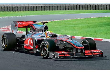 McLaren Mercedes MP4-25 \'Lewis Hamilton\' 1:24