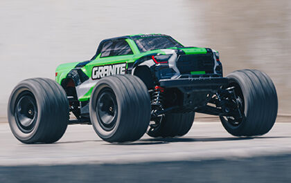 GRANITE GROM 4x4 SMART Small Scale MT