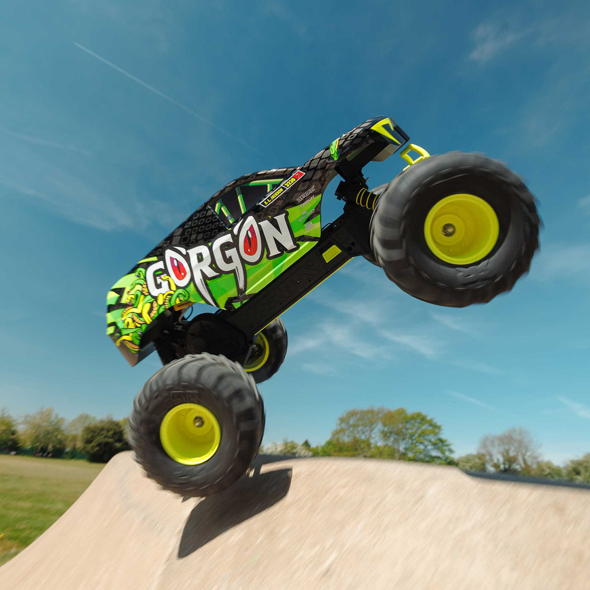 GORGON 2wd MT1/10 RTR Smart 3300 7C S120 USB Yellow