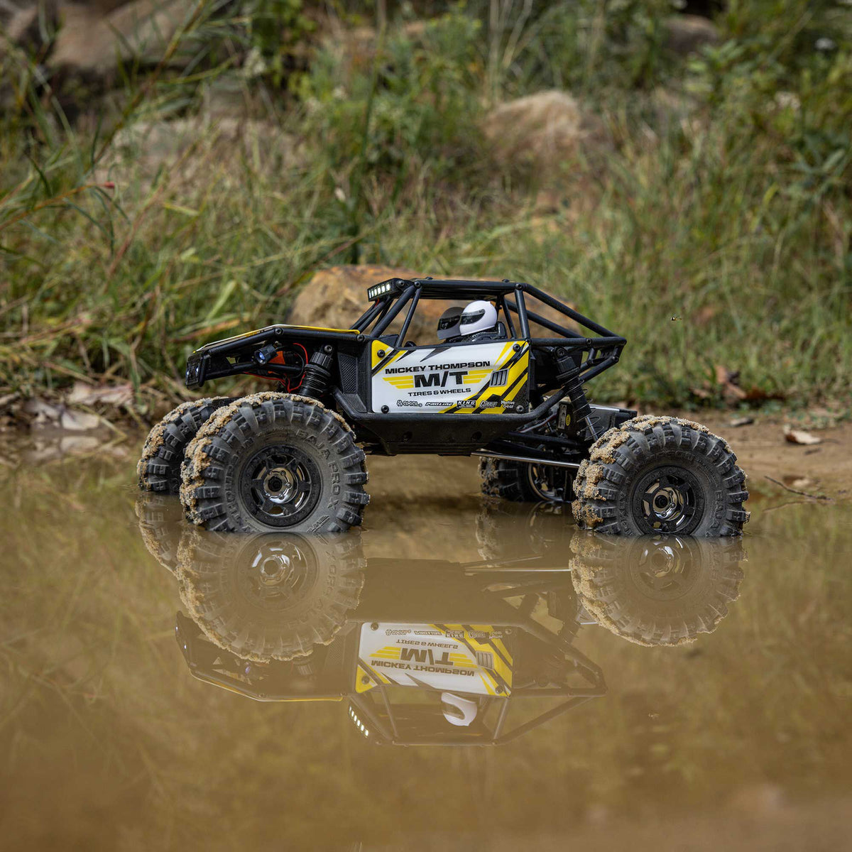 1/18 UTB18 Capra 4WS 4X4 RTR Brushed Rock Crawler (Battery & Charger Included)
