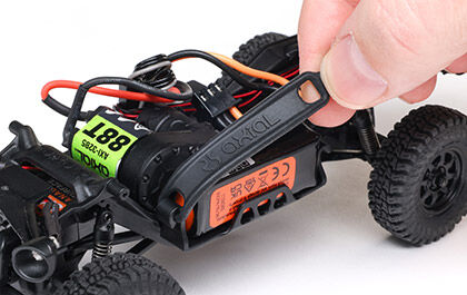 1/30 SCX30 Jeep Wrangler JLU 4X4 RTR Brushed Rock Crawler (Battery & Charger Included)