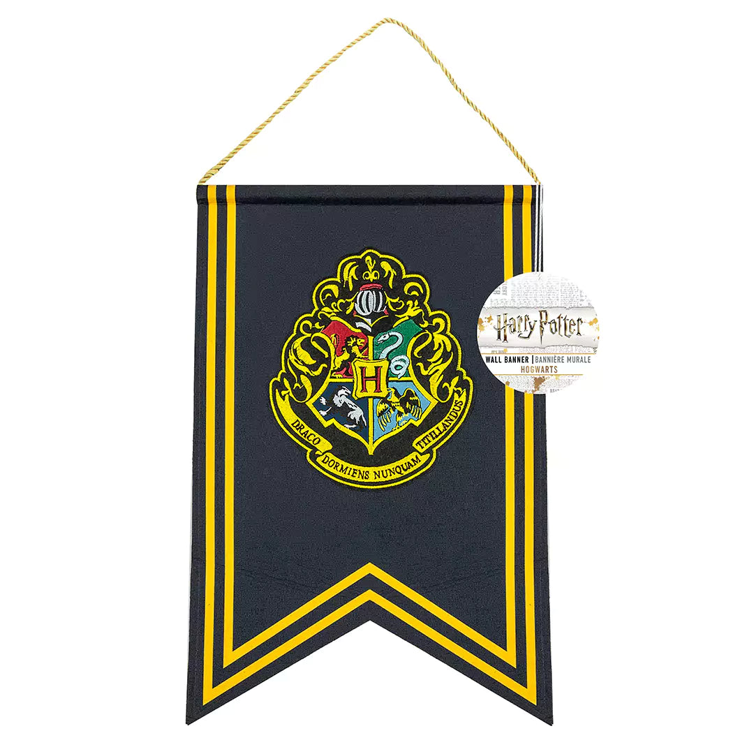 Hogwarts Banner wall - Harry Potter