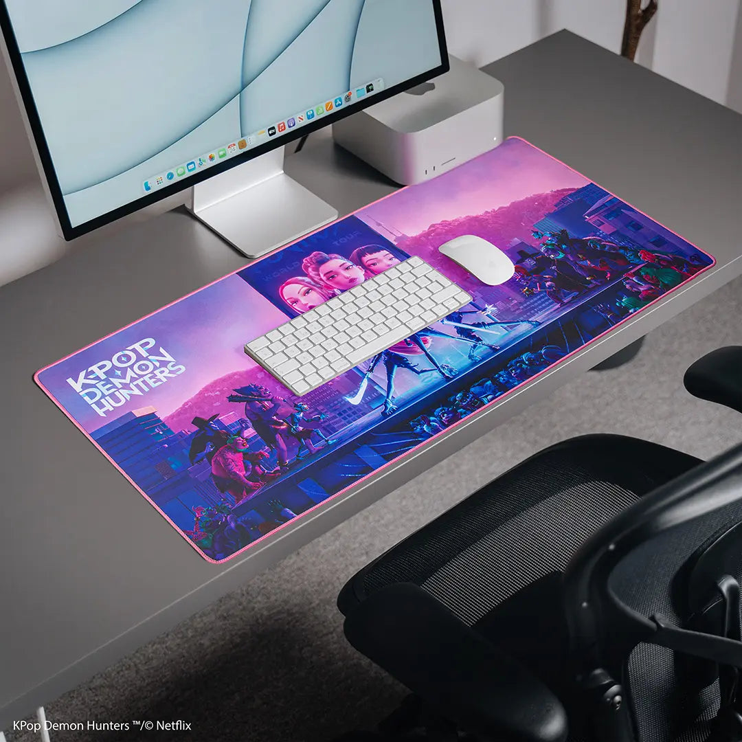 Desk mat XL - Takedown Huntr/x - KPop Demon Hunters