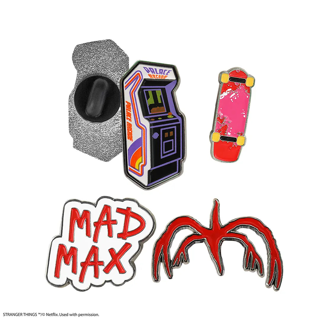 Set of 4 pin badges season 2 - Stranger Things