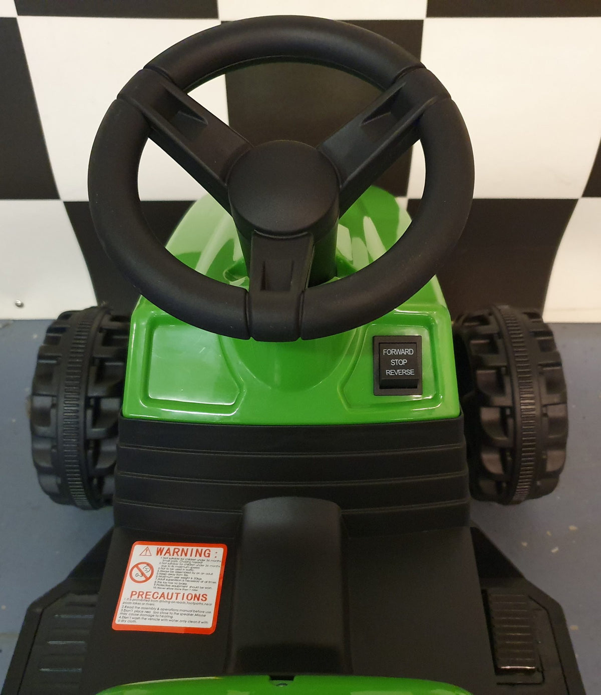 Kids' tractor 6V – 1 seat, green