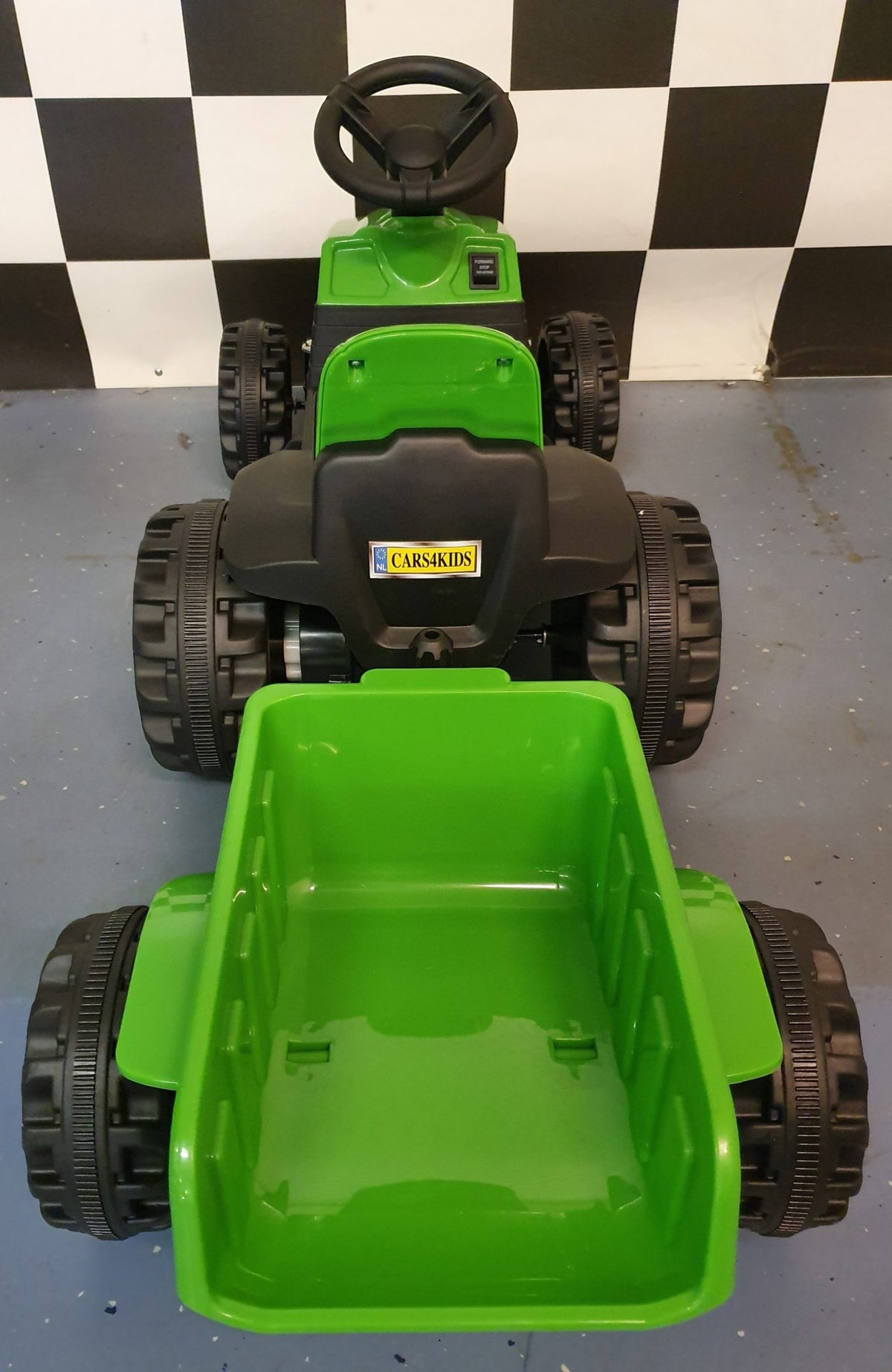 Kids' tractor 6V – 1 seat, green