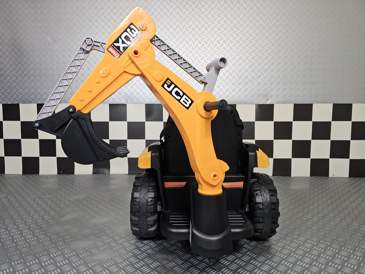 JCB Sitemaster 12V kids' tractor