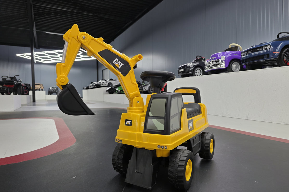 Caterpillar excavator ride-on