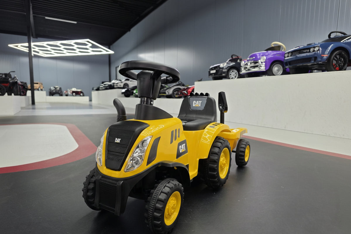 Caterpillar ride-on car with trailer