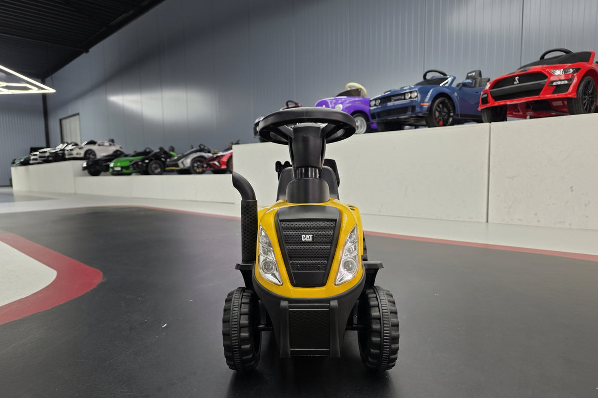 Caterpillar ride-on car with trailer