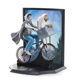 E.T. and Elliott - Toyllectible Treasures - E.T. the Extra-Terrestrial