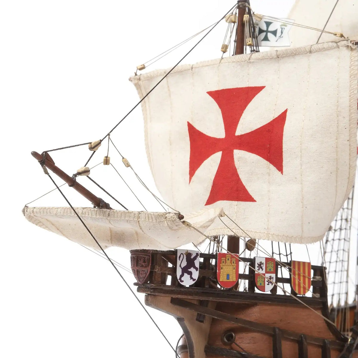 OcCre Santa Maria 1/50 Ship 530mm w/ Starter Pack