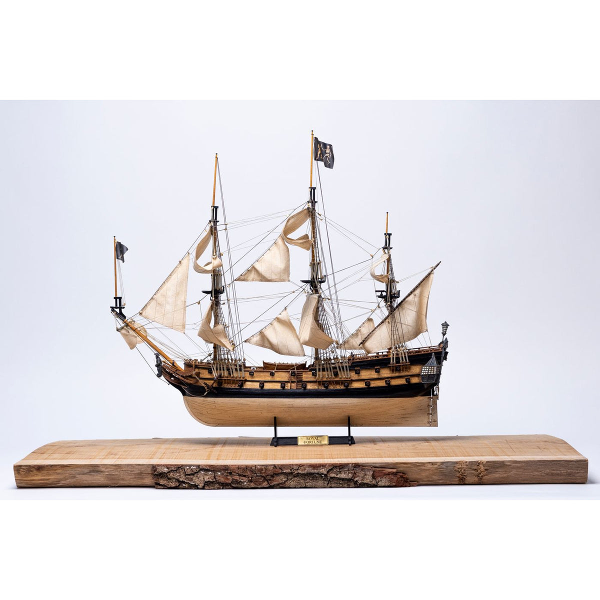 OcCre Royal Fortune 1/65 Pirat Ship 643mm