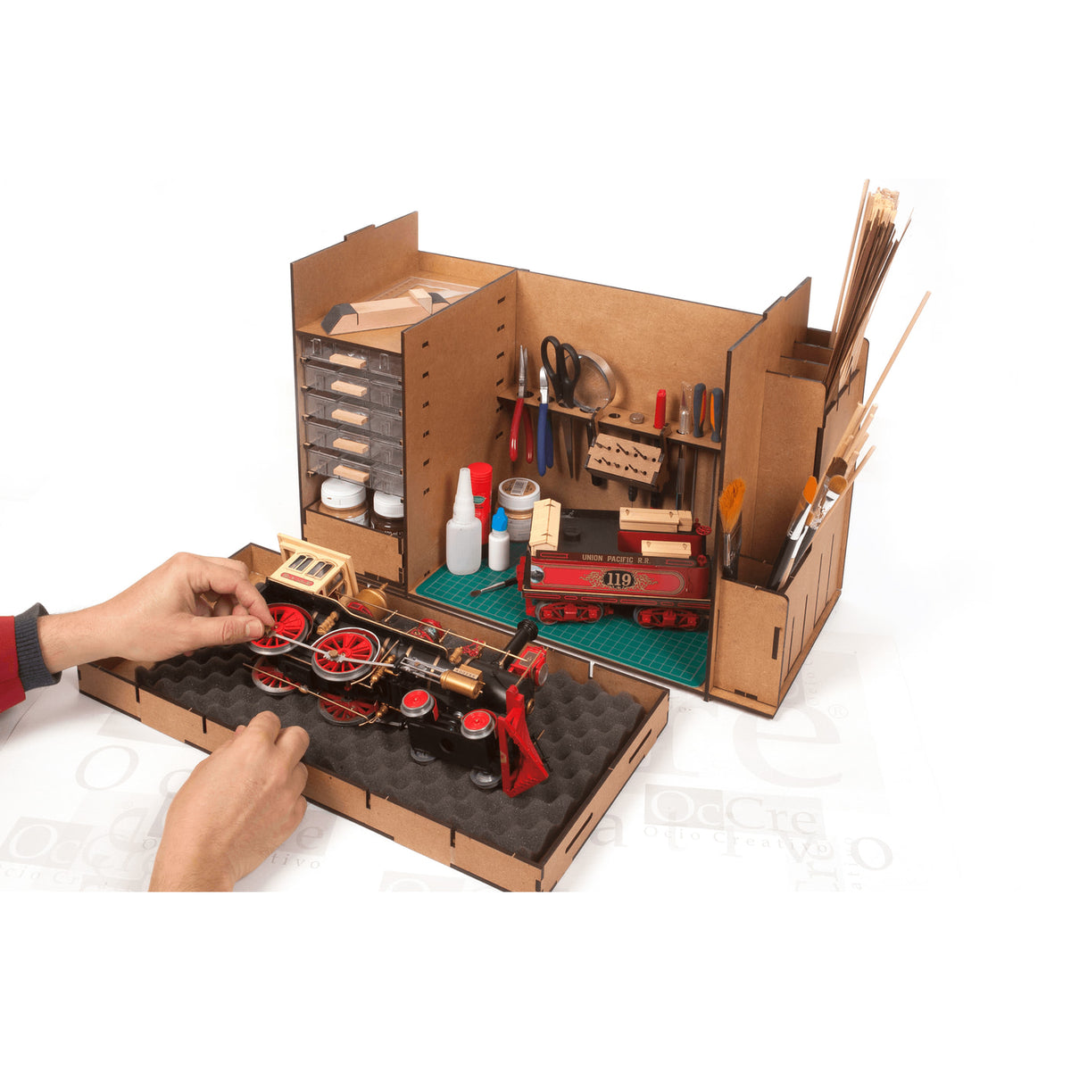 OcCre Workshop Cabinet
