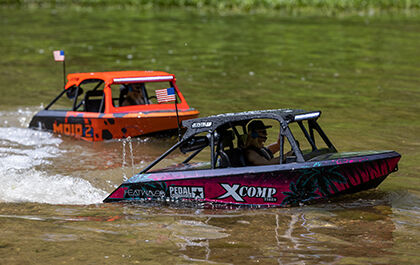 1/6 Jetstream Boat Brushless 24 Shreddy: RTR