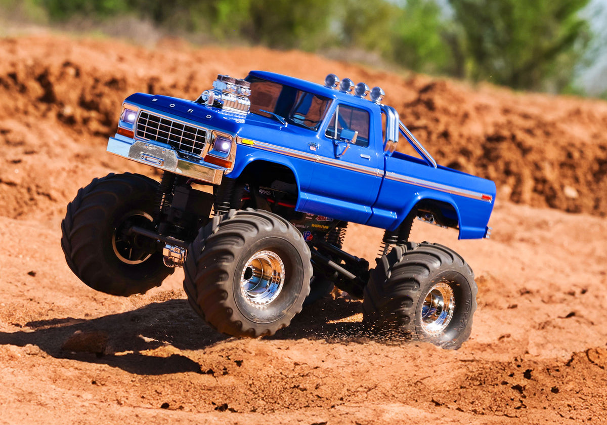 Traxxas 98044-1 TRX-4MT Ford F-150 Monster Truck RTR - 2S LiPo/USB Charger
