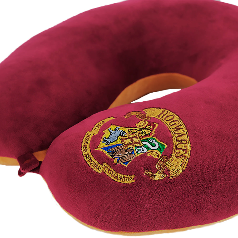 Plush travel pillow "Harry Potter Collection" Hogwarts Logo, 36 cm