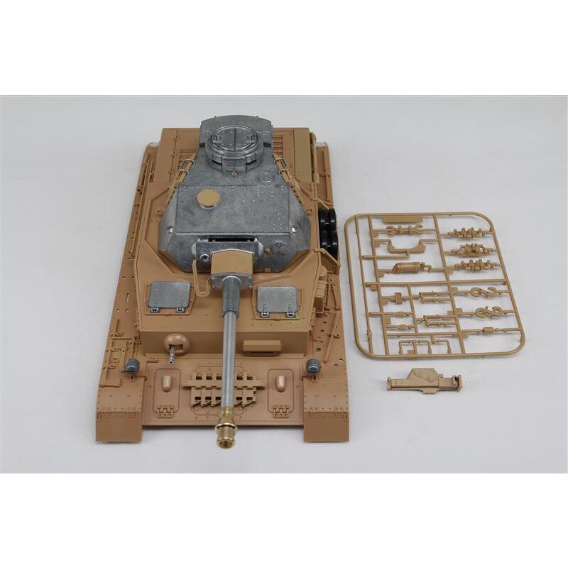 Panzer IV upper hull with turret IR
