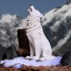 Storms Cry Howling White Wolf Figure 41.5cm