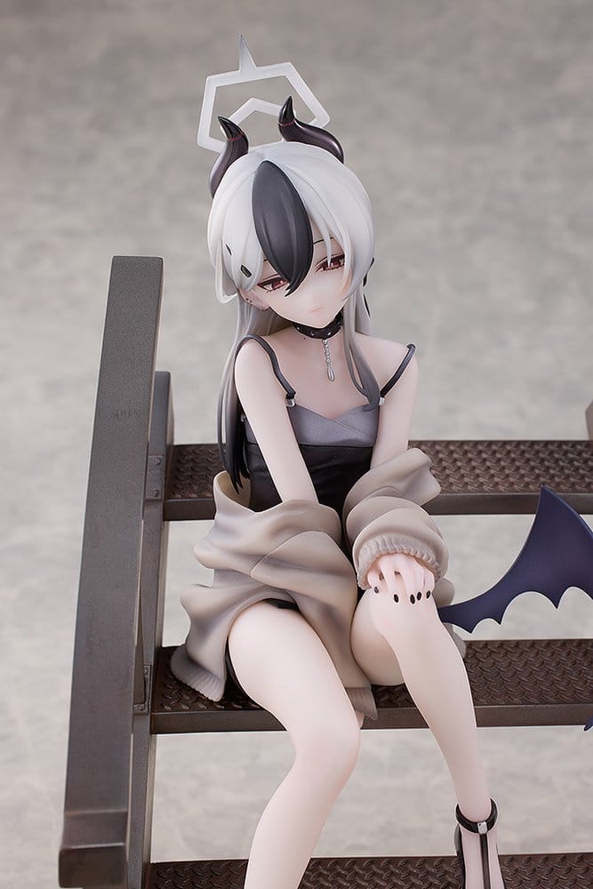 Blue Archive PVC Statue 1/7 Kayoko (Dress): Memorial Lobby Ver. 22 cm