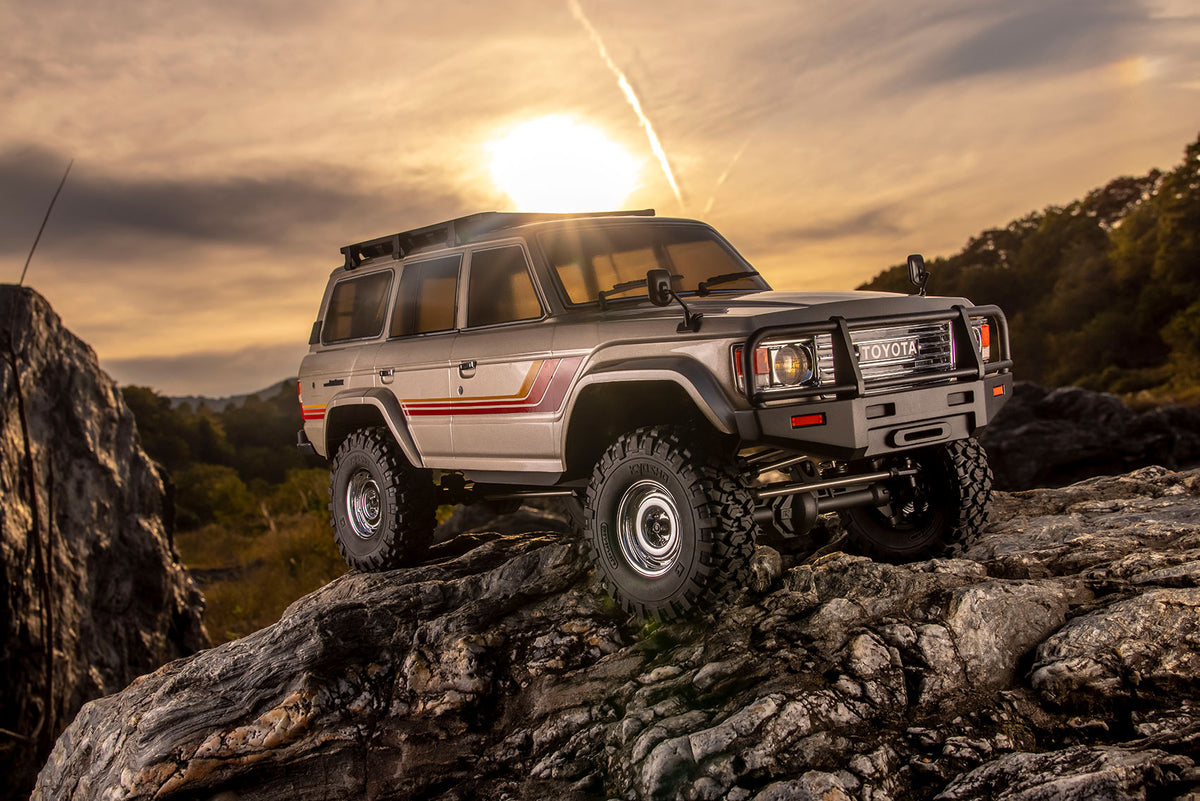Kyosho Toyota Land Cruiser 60 KC10 – remote-controlled crawler 1:10 RTR